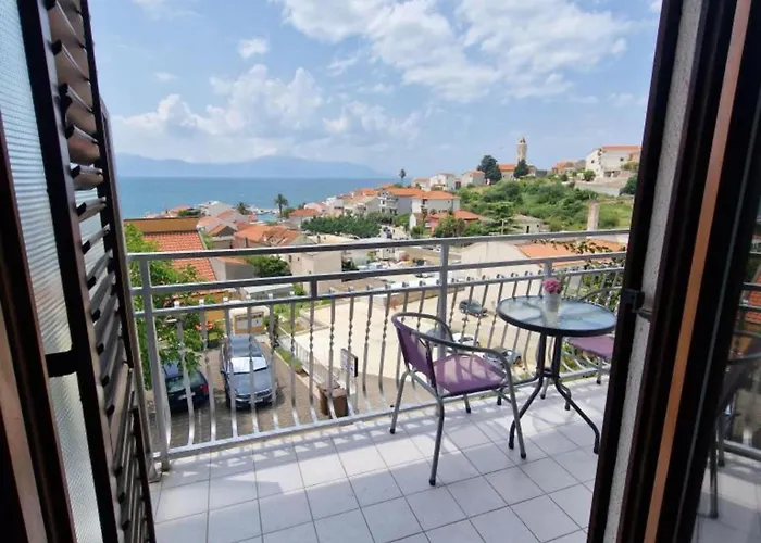 One Bedroom With Balcony And Sea View 2 Ana Maria Apartamento Gradac (Split-Dalmatia)